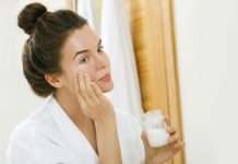 Does Coconut Oil Lighten Skin – Why Should You Use It? Does Coconut Oil Lighten Skin