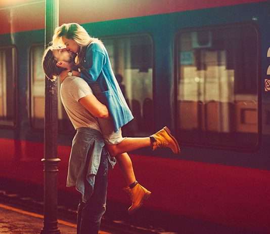 When A Guy Will Travel Far to See You? – What Does It Mean? When A Guy Will Travel Far to See You?