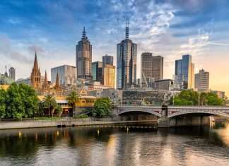 5 Reasons To Visit Melbourne During The Spring Racing Carnival Top 5 reasons to visit Melbourne in the springtime