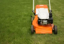 How Lawn Mowers Have Evolved for Greater Efficiency and Comfort How Lawn Mowers Have Evolved for Greater Efficiency and Comfort