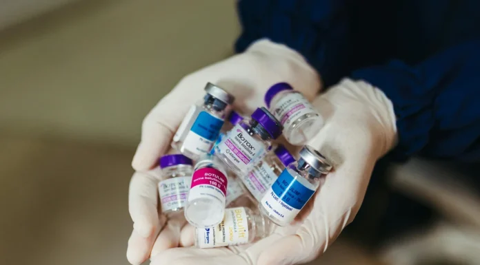 Fillers vs Botox: What’s the Difference? Fillers vs Botox